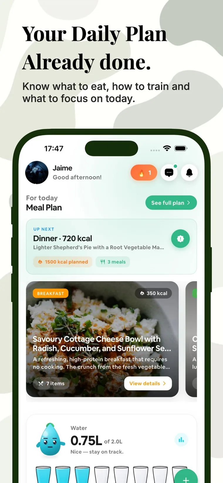 EatWise daily meal plan with dinner, calories and water tracking